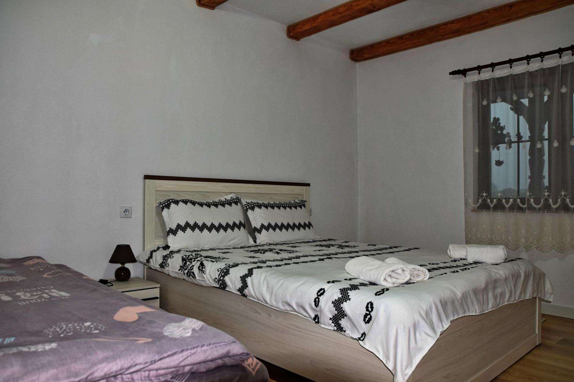 Conacul Cosaului Otel Feresti Dış mekan fotoğraf