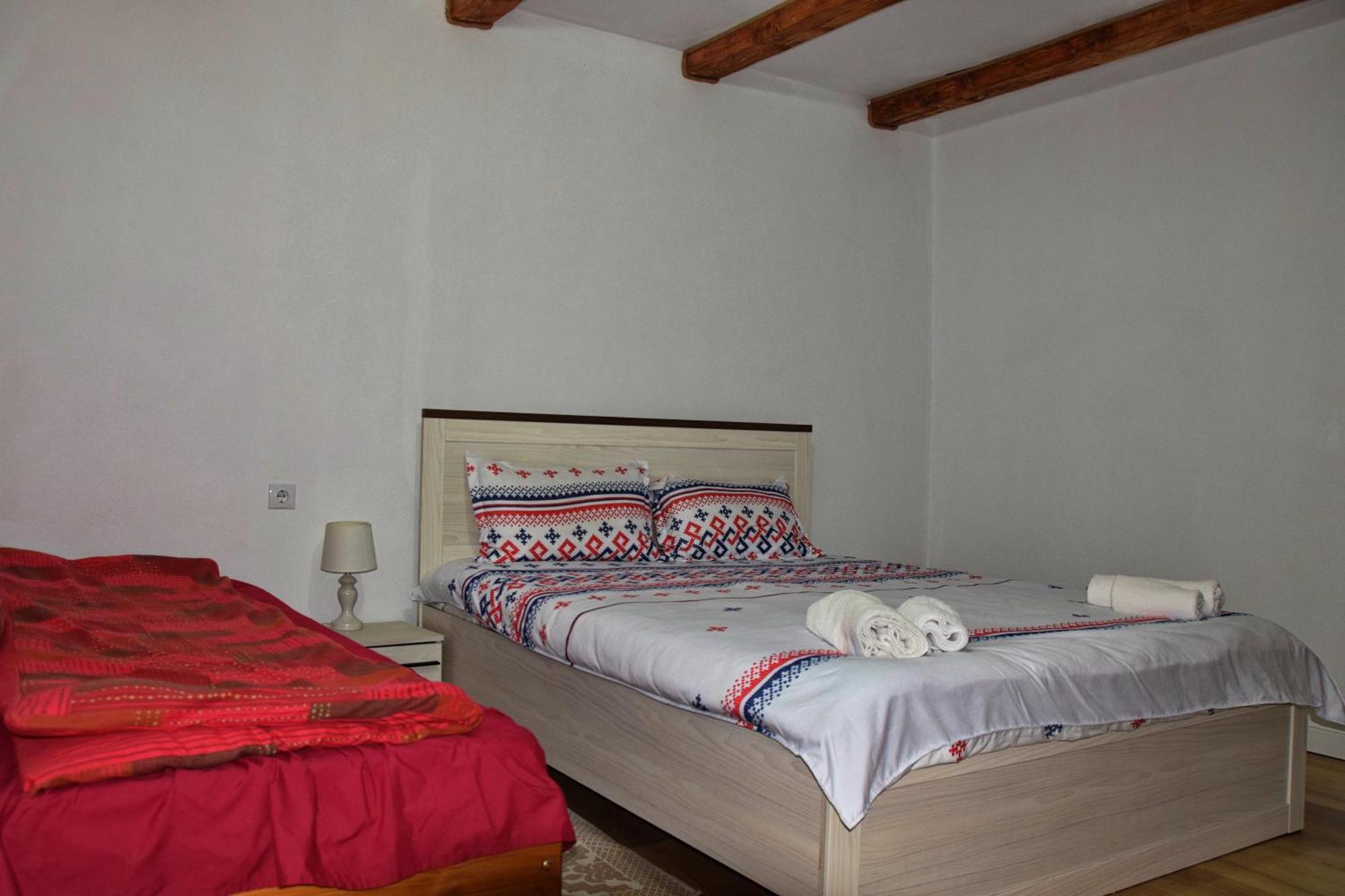 Conacul Cosaului Otel Feresti Dış mekan fotoğraf